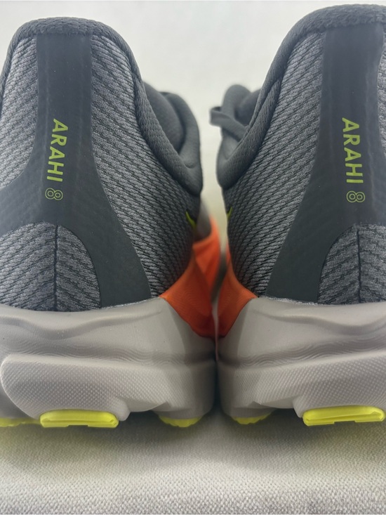 Hoka Men’s Arahi 8 Running Shoe size 10 main image 5